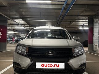 2024 Lada (ВАЗ) Largus I Рестайлинг, серебристый, 950000 рублей, вид 2