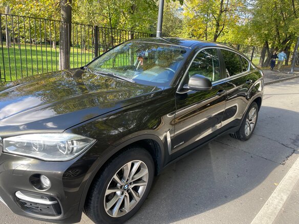 2015 BMW X6 35i II (F16), коричневый, 3000000 рублей - вид 5