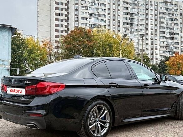 2018 BMW 5 серии 520i VII (G30/G31/G38), чёрный, 3290000 рублей - вид 6