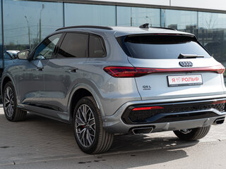2026 Audi Q5 L III (GU), серебристый, 6899500 рублей, вид 4