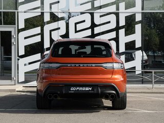 2021 Porsche Macan I Рестайлинг 2, оранжевый, 7000000 рублей, вид 4