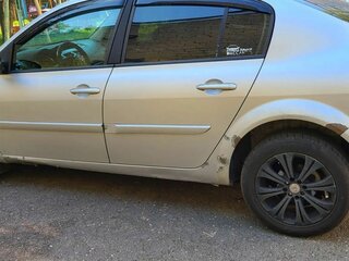 2007 Renault Megane II Рестайлинг, серый, 359000 рублей, вид 1