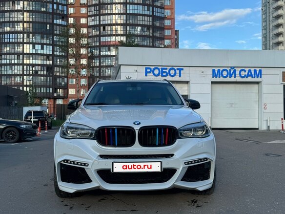 2014 BMW X5 30d III (F15), белый, 3100000 рублей - вид 3