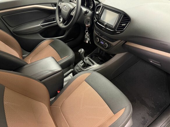 2018 Lada (ВАЗ) Vesta I, белый, 990000 рублей - вид 18