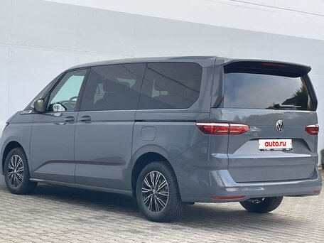 2023 Volkswagen Multivan Long T7, серый, 5050000 рублей, вид 2