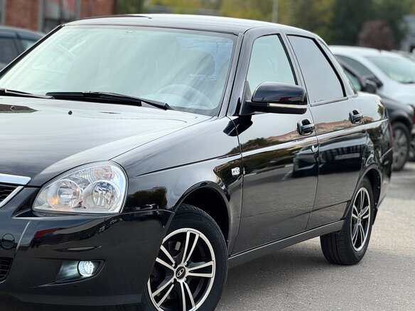 2011 Lada (ВАЗ) Priora I, чёрный, 499999 рублей - вид 3