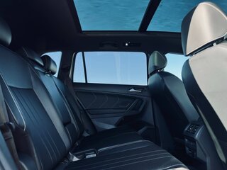 2021 Volkswagen Tiguan II Рестайлинг, серый, 3296000 рублей, вид 4