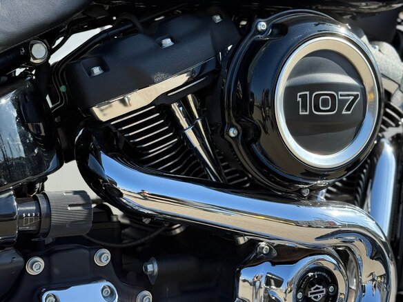 2018 Harley-Davidson Sport Glide, чёрный, 1400000 рублей - вид 10