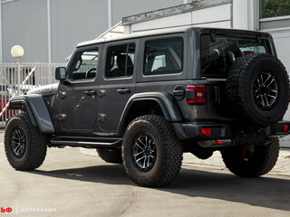 2025 Jeep Wrangler IV (JL) Рестайлинг, серый, 8650000 рублей, вид 4