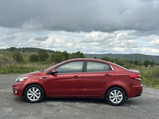2016 Kia Rio III Рестайлинг, красный, 1180000 рублей, вид 2