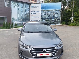 2017 Hyundai Elantra VI (AD), серый, 1500000 рублей, вид 2
