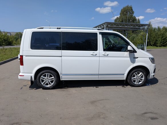 2015 Volkswagen Multivan T6, белый - вид 3