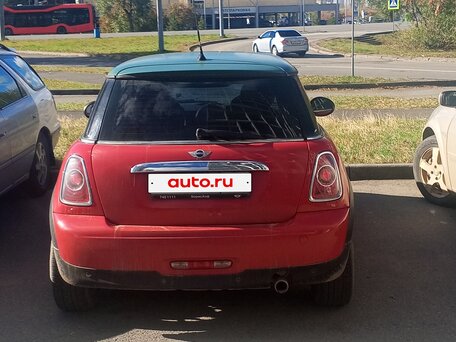 2013 Mini Hatch Cooper II (R56) Рестайлинг, красный, 700000 рублей, вид 2