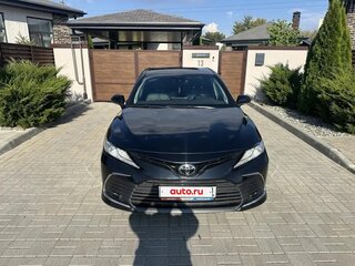 2022 Toyota Camry VIII (XV70) Рестайлинг, чёрный, 2750000 рублей, вид 1