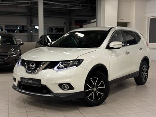 2017 Nissan X-Trail III Рестайлинг, белый, 1850000 рублей, вид 1