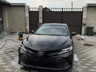 2018 Toyota Camry VIII (XV70), чёрный, 2200000 рублей, вид 1