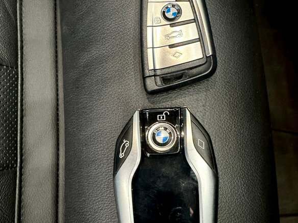 2020 BMW X6 40i III (G06), зелёный, 6999990 рублей - вид 36