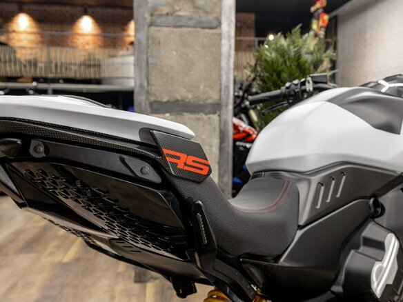 2026 Ducati Diavel V4, белый, 4290000 рублей - вид 13