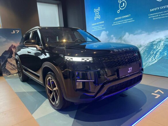 2026 Jaecoo J7 I Рестайлинг, чёрный, 2849000 рублей - вид 4