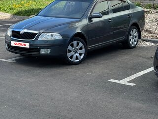 2008 Skoda Octavia II (A5), серый, 400000 рублей, вид 1