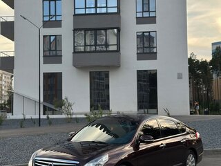 2010 Nissan Teana II (J32), пурпурный, 650000 рублей, вид 1