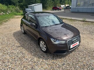 2011 Audi A1 I (8X), коричневый, 999999 рублей, вид 3