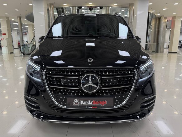 2026 Mercedes-Benz V-Класс 300 d экстра длинный III (W447) Рестайлинг 2, чёрный - вид 1