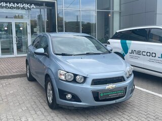 2013 Chevrolet Aveo II, голубой, 555000 рублей, вид 3