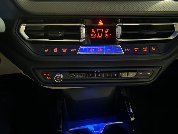 2020 BMW 2 серии Gran Coupe 218i F44, чёрный, 3100000 рублей - вид 9