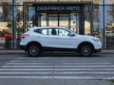 2018 Nissan Qashqai II, белый, 1615000 рублей, вид 4
