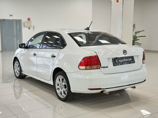 2019 Volkswagen Polo V Рестайлинг, белый, 749000 рублей, вид 4