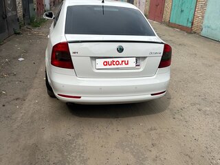 2012 Skoda Octavia II (A5) Рестайлинг, белый, 870000 рублей, вид 4