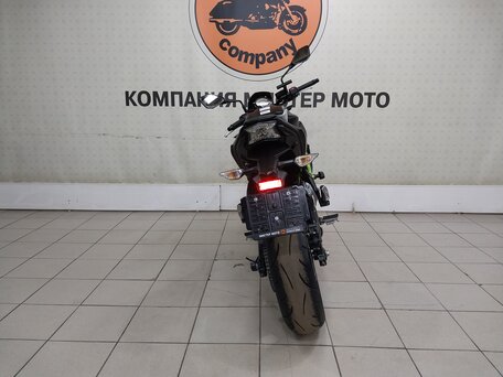 2019 Kawasaki Z 650, чёрный, 715000 рублей, вид 4