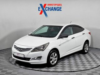 2015 Hyundai Solaris I Рестайлинг, белый, 899000 рублей, вид 1