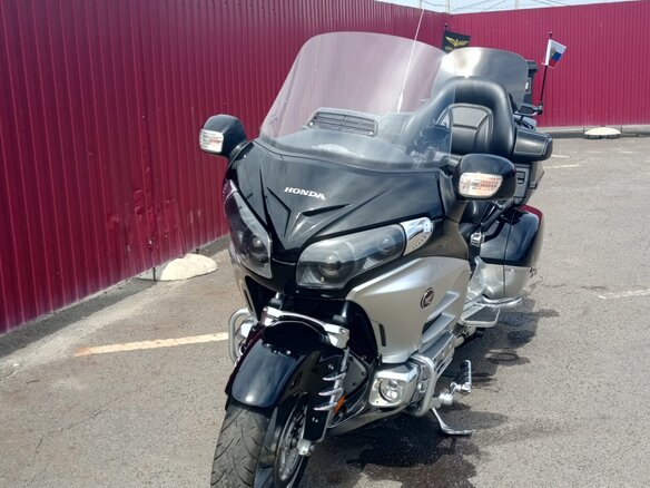 2012 Honda GL 1800 Gold Wing, чёрный, 1500000 рублей