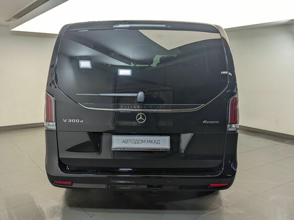 2026 Mercedes-Benz V-Класс Extra Long 300 d экстра длинный III (W447) Рестайлинг 2, чёрный, 14800000 рублей - вид 4