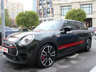 2019 Mini Clubman JCW John Cooper Works II Рестайлинг, зелёный, 4149000 рублей, вид 1