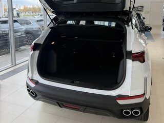 2026 Geely Coolray I Рестайлинг 2, белый, 2819990 рублей, вид 4