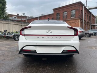 2021 Hyundai Sonata VIII (DN8), белый, 1860000 рублей, вид 5