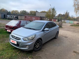 2013 Hyundai Solaris I, серый, 550000 рублей, вид 2
