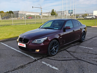 2009 BMW 5 серии 525i V (E60/E61) Рестайлинг, красный, 970000 рублей, вид 1