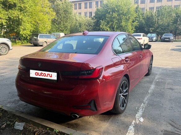 2020 BMW 3 серии 318d VII (G2x), красный, 3200000 рублей - вид 4