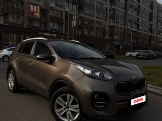 2017 Kia Sportage IV, коричневый, 1750000 рублей, вид 3