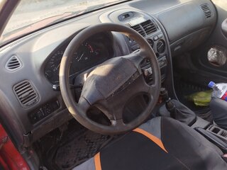 1996 Mitsubishi Carisma I, красный, 90000 рублей, вид 4