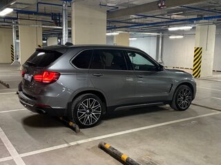 2017 BMW X5 35i III (F15), серый, 3300000 рублей, вид 4