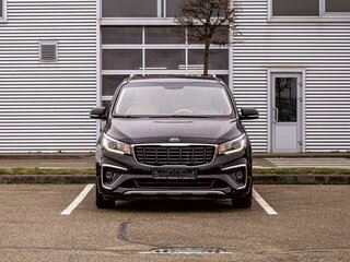 2019 Kia Carnival III, чёрный, 2305000 рублей, вид 2