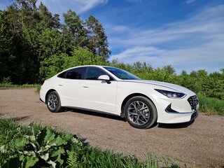 2022 Hyundai Sonata VIII (DN8), белый, 2650000 рублей, вид 2