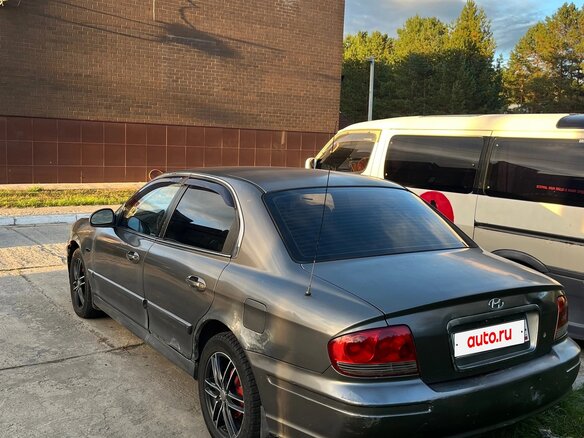 2002 Hyundai Sonata IV (EF) Рестайлинг, серый - вид 4