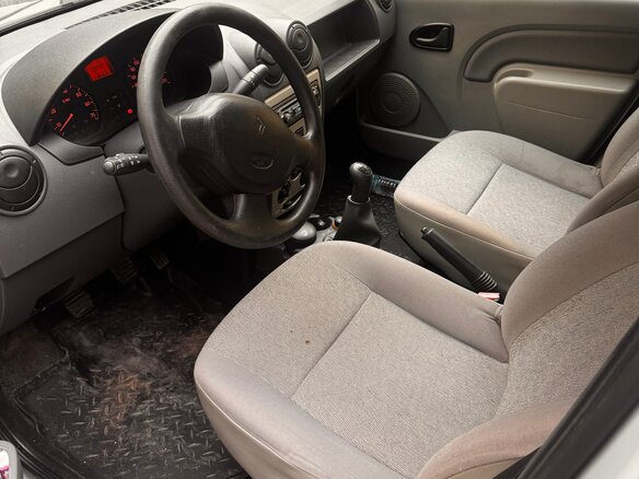 2008 Renault Logan I, серый, 380000 рублей - вид 6