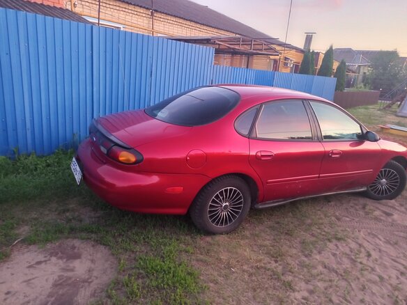 1996 Ford Taurus III, красный, 240000 рублей - вид 17